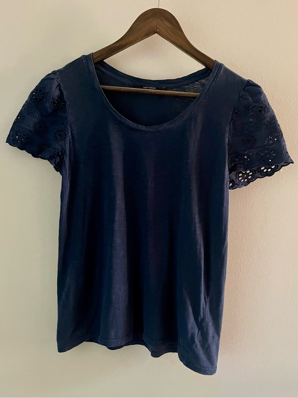 Lucky Brand Navy Blue Cottagecore Eyelet Lace Sleeve Scoop Neck Top Size Medium